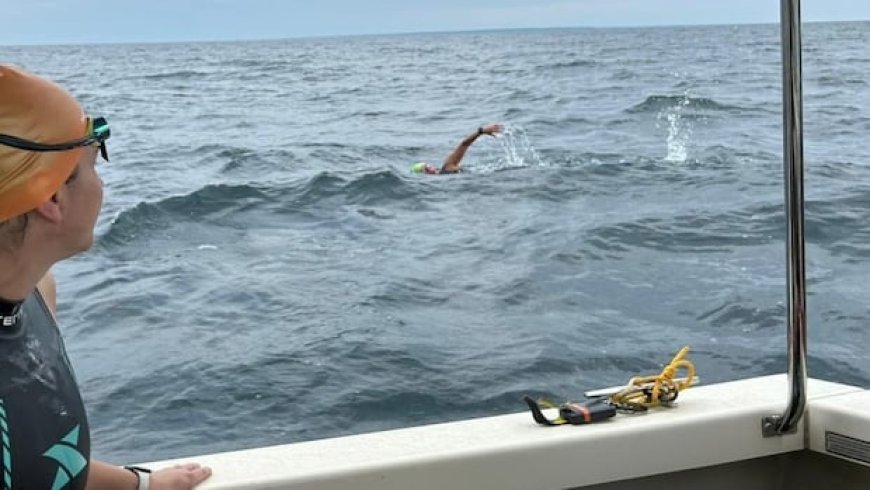 Family of Edmund Fitzgerald's crew on hand as swimmers finish intended route to mark 50 years since sinking