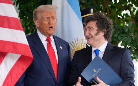 Trump says U.S. financial support for Argentina could hinge on their midterm election results