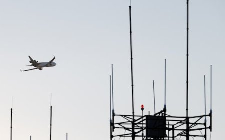 U.S. Federal Aviation Administration grounds all MD-11 cargo planes after deadly Kentucky crash