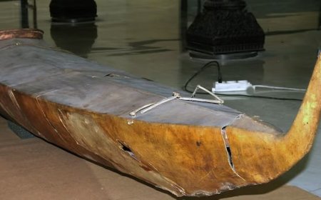 Vatican returns Indigenous cultural items to Canada's Catholic bishops on a 'historic day'