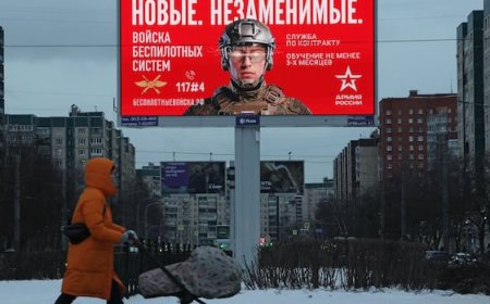 Russia shows no sign of compromise as delegations meet in Abu Dhabi