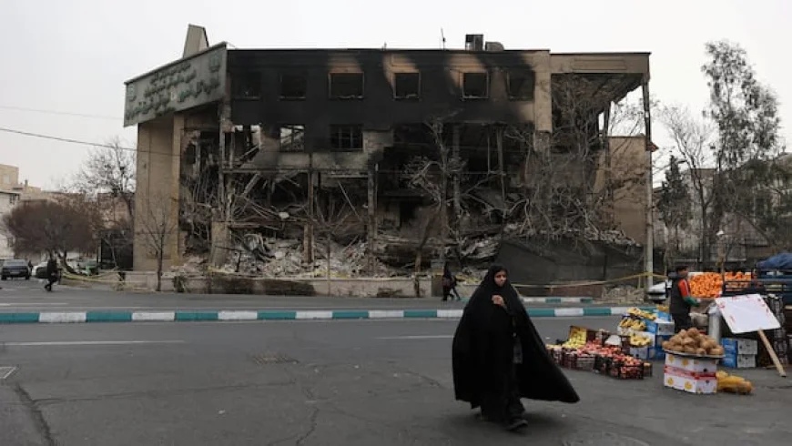 As U.S. ships move toward Mideast, Iranian general warns his force has ‘finger on the trigger’