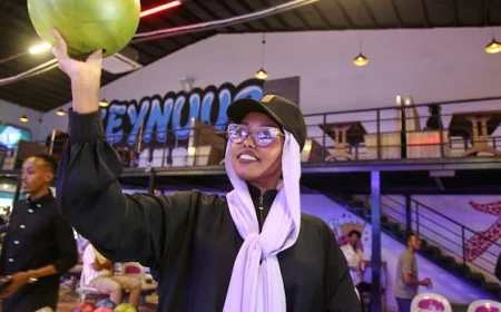First bowling alley in Somalia welcomes middle class and diaspora returnees