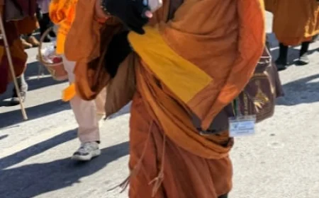 Why these monks are walking 3,700 km across the U.S.