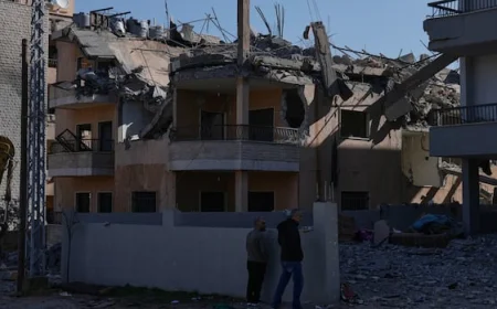 Israeli strikes in eastern Lebanon kill 8 Hezbollah members, 2 others: officials