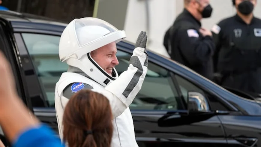 Astronaut evacuated from International Space Station pays tribute to 'incredible teammates'