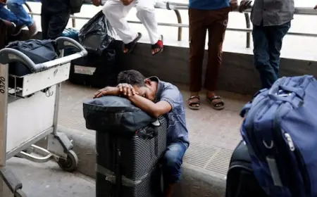 Hundreds of thousands stranded as war shuts down much of Middle East air traffic