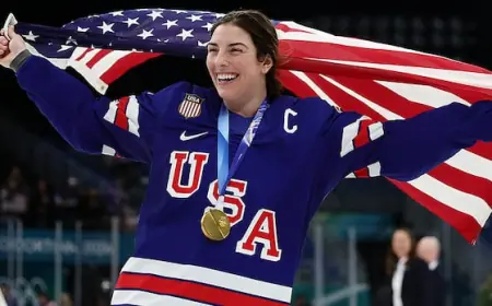 Hilary Knight played with torn knee ligament in U.S. women's run to Olympic hockey gold