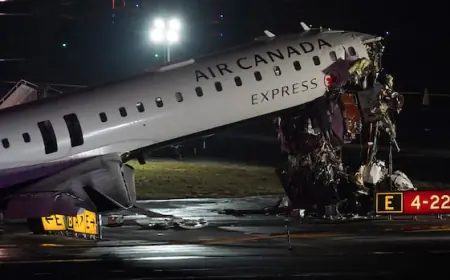 2 pilots killed after Air Canada plane collides with vehicle at New York's LaGuardia Airport
