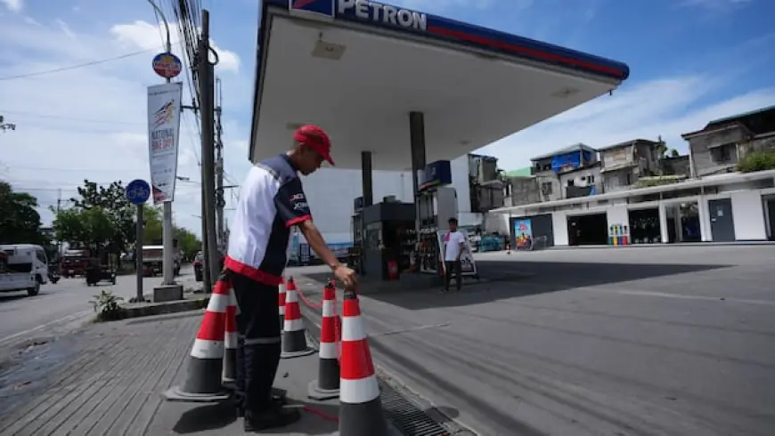 As oil prices spike, G7 opts not to dip into emergency reserves for now