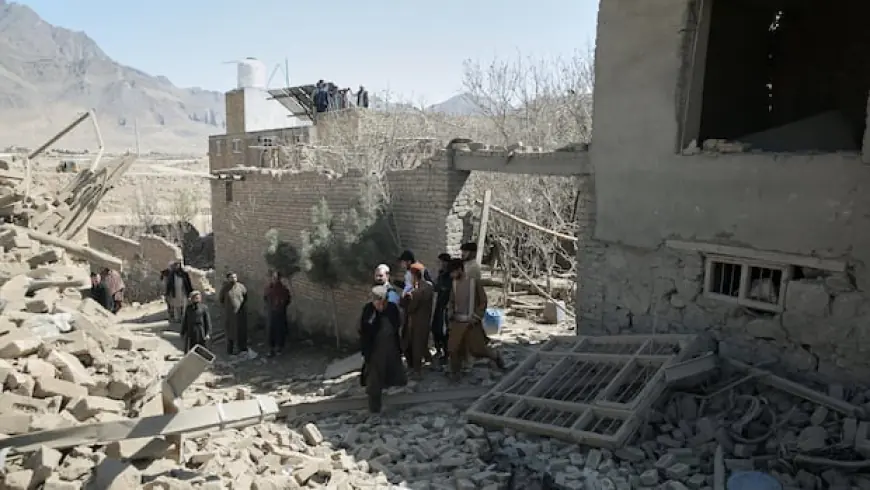 Pakistan launches deadly airstrikes in Afghanistan as hostilities continue