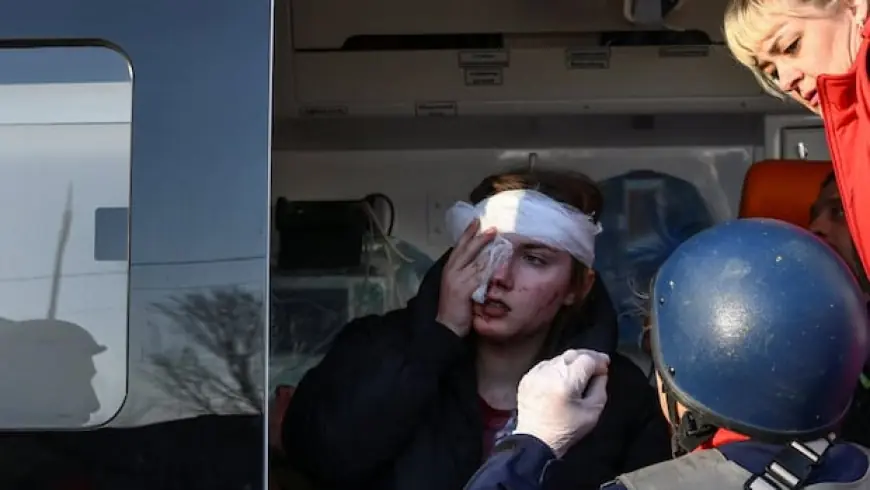 Russian strike on Kyiv region kills 4, wounds 15