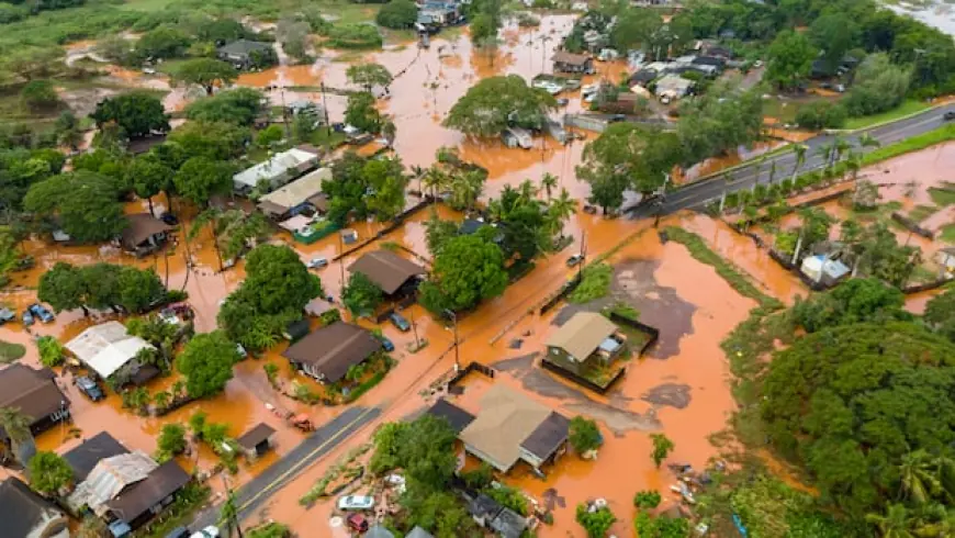 Thousands urged to evacuate as Hawaii flooding anticipated to cause widespread damage