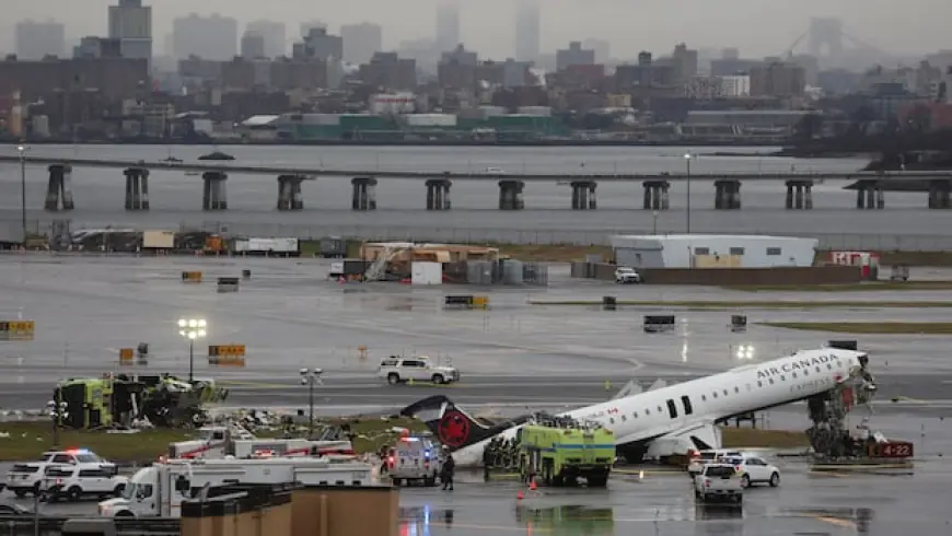 LaGuardia Airport reopening after 2 pilots killed in Air Canada collision