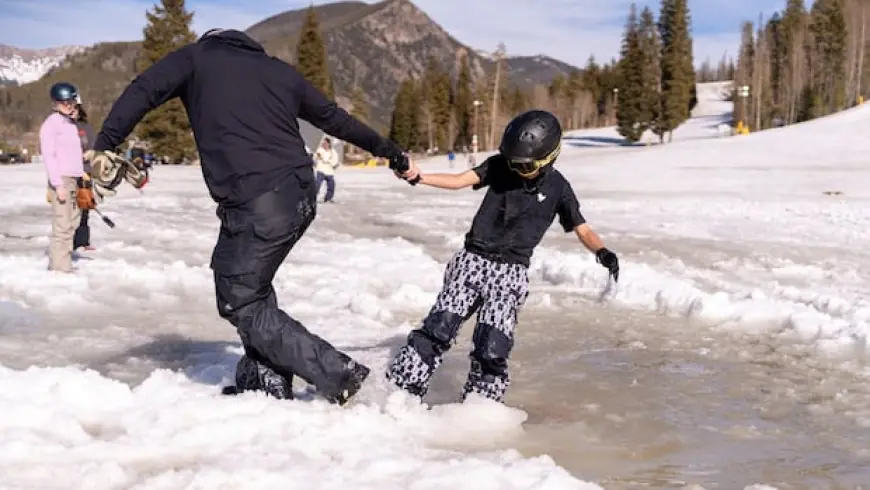 Heat dome burns off mountain snow in western U.S.,  flashing warning for fire season