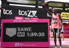 Kenyan runner breaks 2-hour marathon barrier, shattering world record by 65 seconds