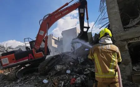 Trump agrees to suspend bombing Iran for 2 weeks if Strait of Hormuz reopened