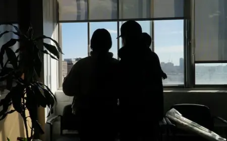 Montreal father faces deportation as immigration advocates decry more family separations