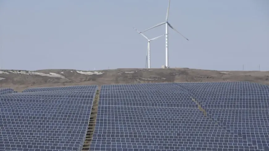 From the Gobi Desert to Canada’s North: This Chinese visionary is betting on AI to power this country’s future