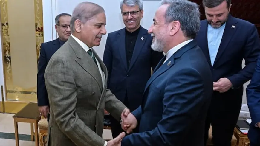 Iran's foreign minister leaves Islamabad without meeting U.S. envoys, Pakistani officials say