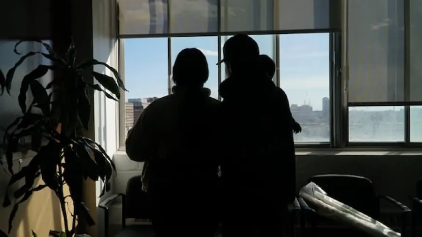 Montreal father faces deportation as immigration advocates decry more family separations