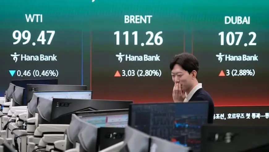 Oil prices hit new wartime high before easing, as few signs of breaking stalemate with Iran