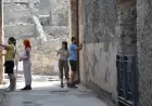 In Pompeii, ancient graffiti depicting daily life is being revealed thanks to modern technology