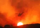 California wildfires threaten homes northwest of L.A.
