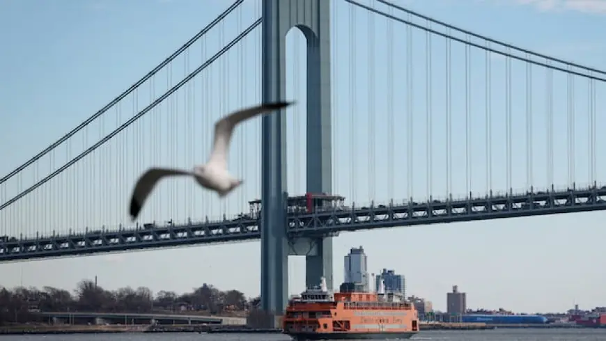Explosion at Staten Island dry dock leaves 1 dead, 36 injured
