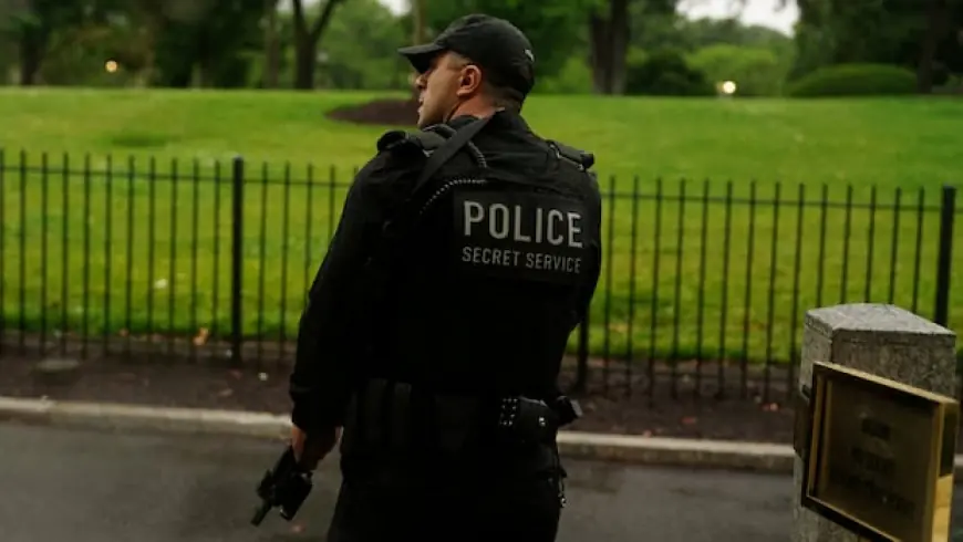 Suspected gunman fatally shot by Secret Service near the White House, authorities say