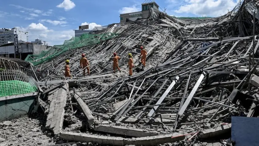 21 people trapped under rubble after deadly building collapse in Philippines