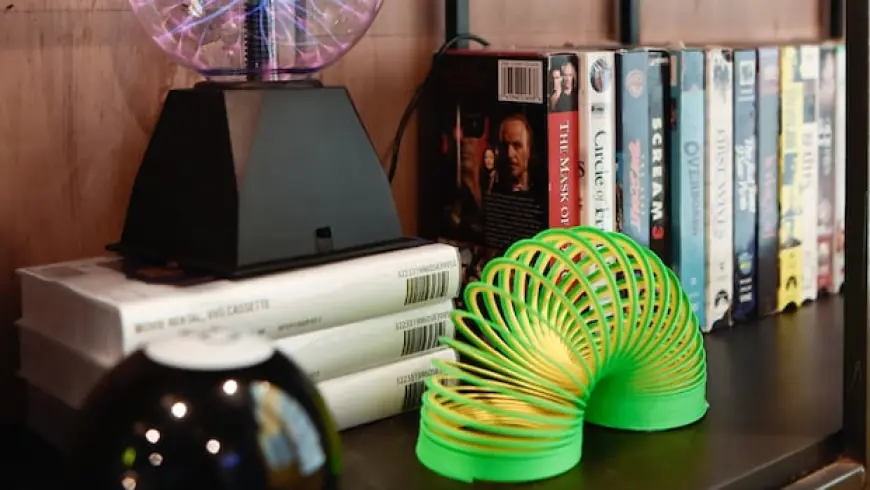 A new slinky is in the world record books. This Connecticut family made it happen