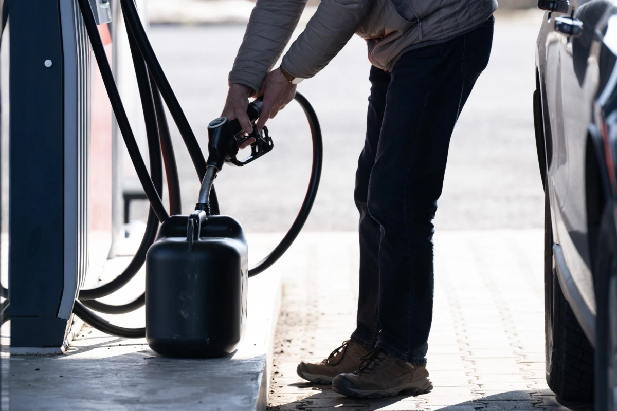 Prețul carburanților în UE a crescut cu 23,8% față de anul trecut. Cele mai mari creșteri în Bulgaria, Finlanda, Germania și Franța