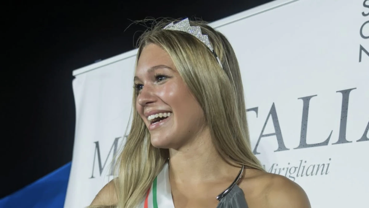 FOTO VIDEO Miss Italia e româncă / Sarah Rizea are peste 100 de medalii, practică înotul artistic / ”Am fost ultima oară în România cu mai puțin de un an în urmă”