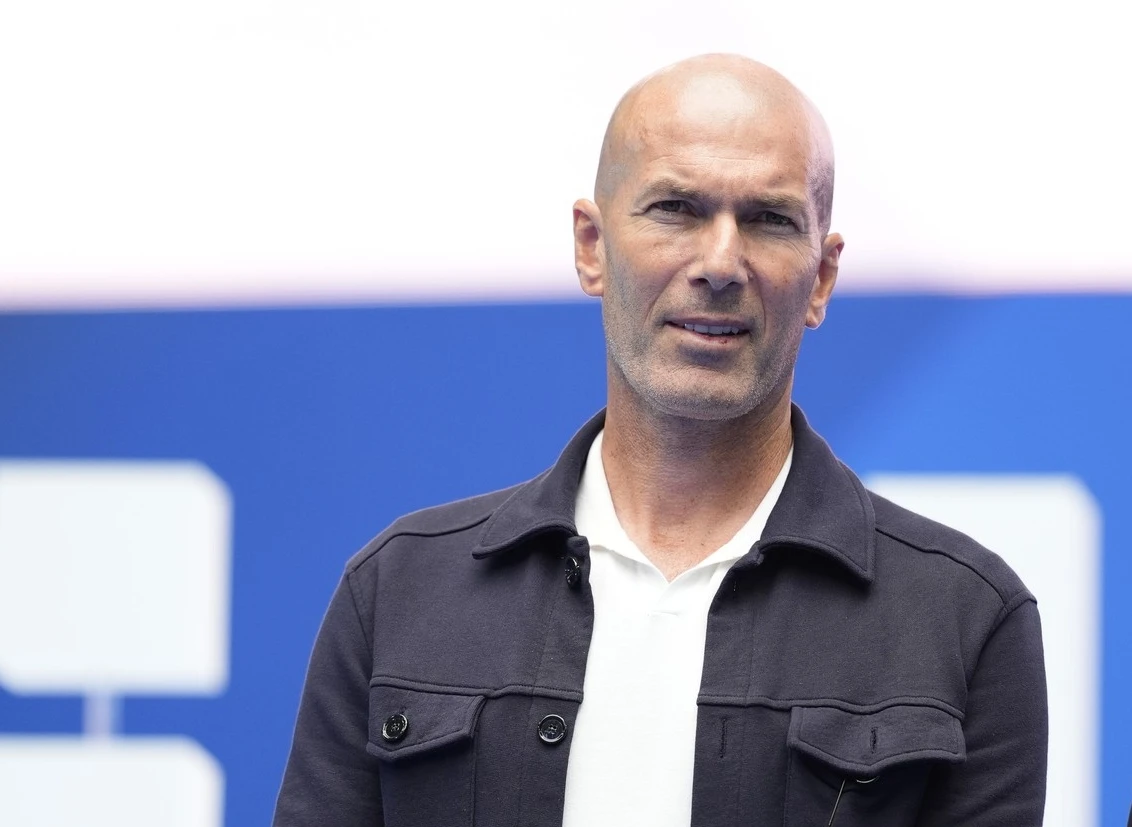 VIDEO: Zinedine Zidane, reacție virală după golul Franței: A alergat și a șutat în minge ca în zilele de glorie: „Nici nu am realizat ce am făcut”