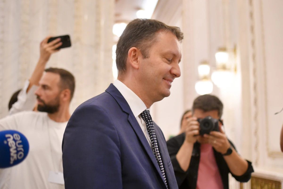 Siegfried Mureșan, întrebat despre Olguța Vasilescu și ”scrântitul limbii” din cauza numelui său: ”Mai bine și-ar trimite soțul la muncă în Parlamentul European / Îi privesc cu simpatie, arată cât de mici sunt”