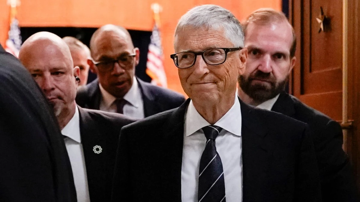 Bill Gates joins call for AI safeguards, wants to discuss concerns with Trump