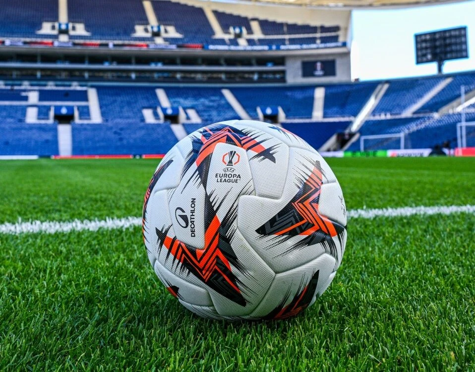 Clubul de fotbal Manchester City, găsit vinovat de 115 încălcări ale reglementărilor financiare din Premier League