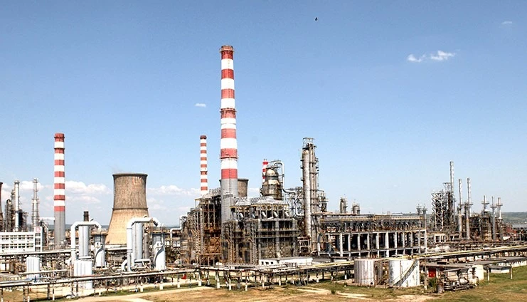 SUA amână decizia privind vânzarea activelor Lukoil și afectează piața europeană de carburanți