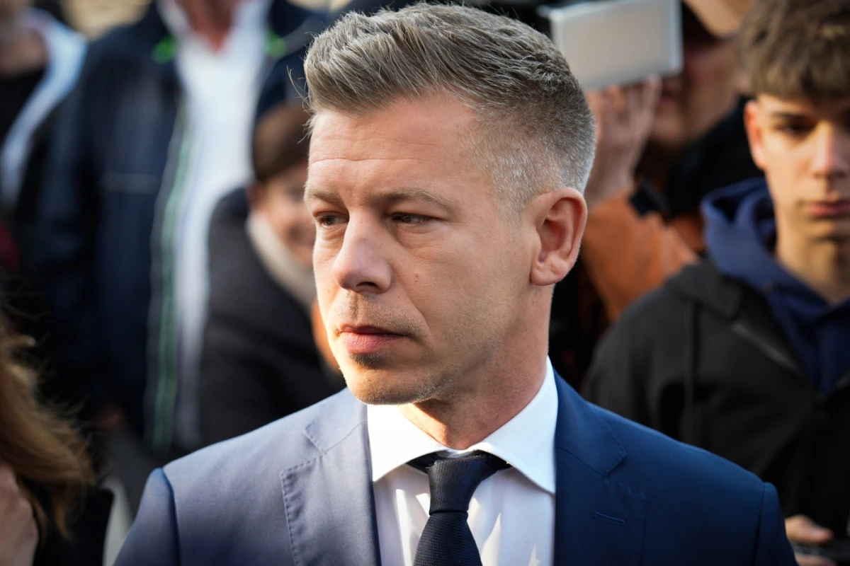 Procurorii maghiari cer ridicarea imunității pentru premierul Péter Magyar în cazul unui presupus furt din 2024 / Magyar ar fi luat telefonul mobil al unui bărbat după ce a observat că acesta îl filma și l-a aruncat ulterior în Dunăre