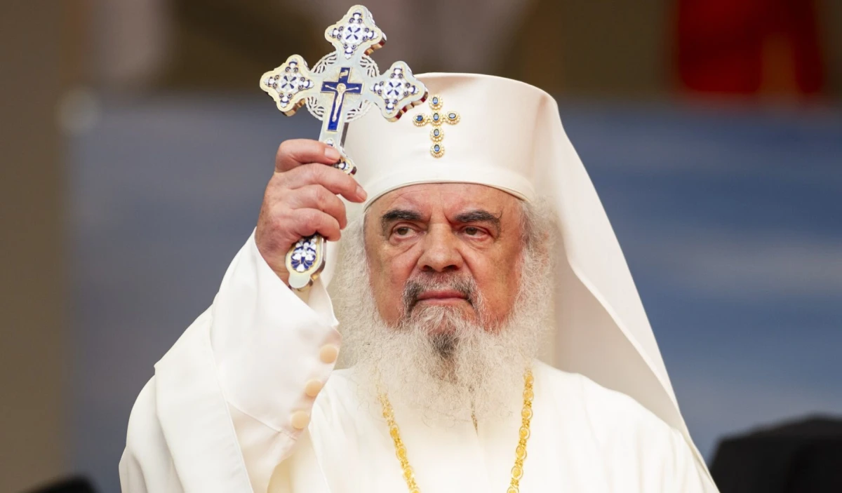 Patriarhul Daniel, mesaj la început de an universitar: Tinerii – mare binecuvântare a lui Dumnezeu pentru familie, Biserică şi societate