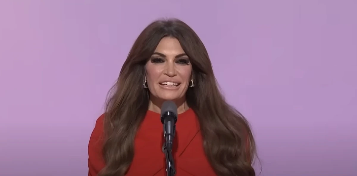 Reacții în presa greacă în scandalul ambasadoarei americane care s-a lăudat că SUA au răsturnat Guvernul Bolojan și pot face asta oricărei țări, inclusiv Greciei
