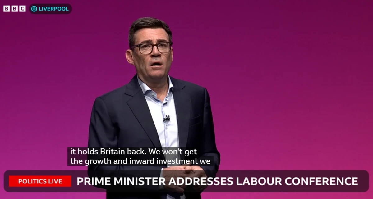 Andy Burnham a ținut primul său discurs la conferința anuală a Partidului Laburist în calitate de lider și prim ministru britanic. El a făcut anunțuri importante despre politica pensiilor de stat și sporirea rolului statului în economie