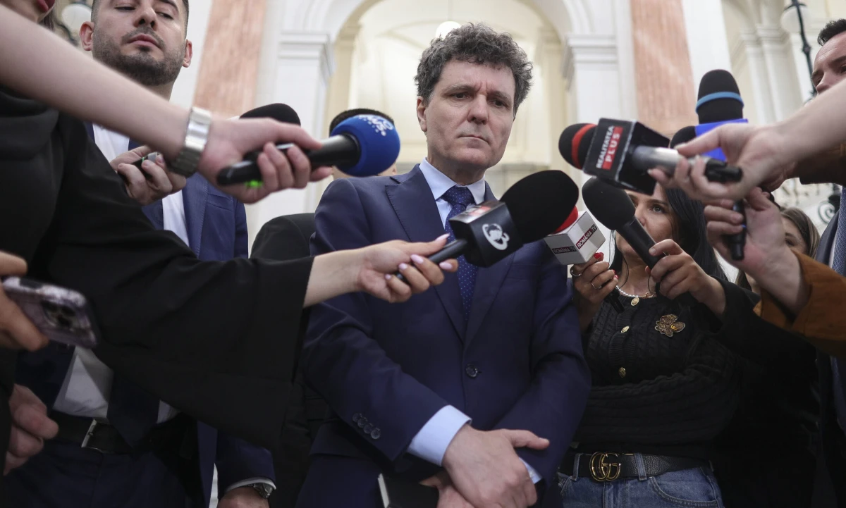 Nicuşor Dan: UNESCO a reiterat că tehnologia trebuie să servească omul, iar educaţia să rămână un drept al umanităţii