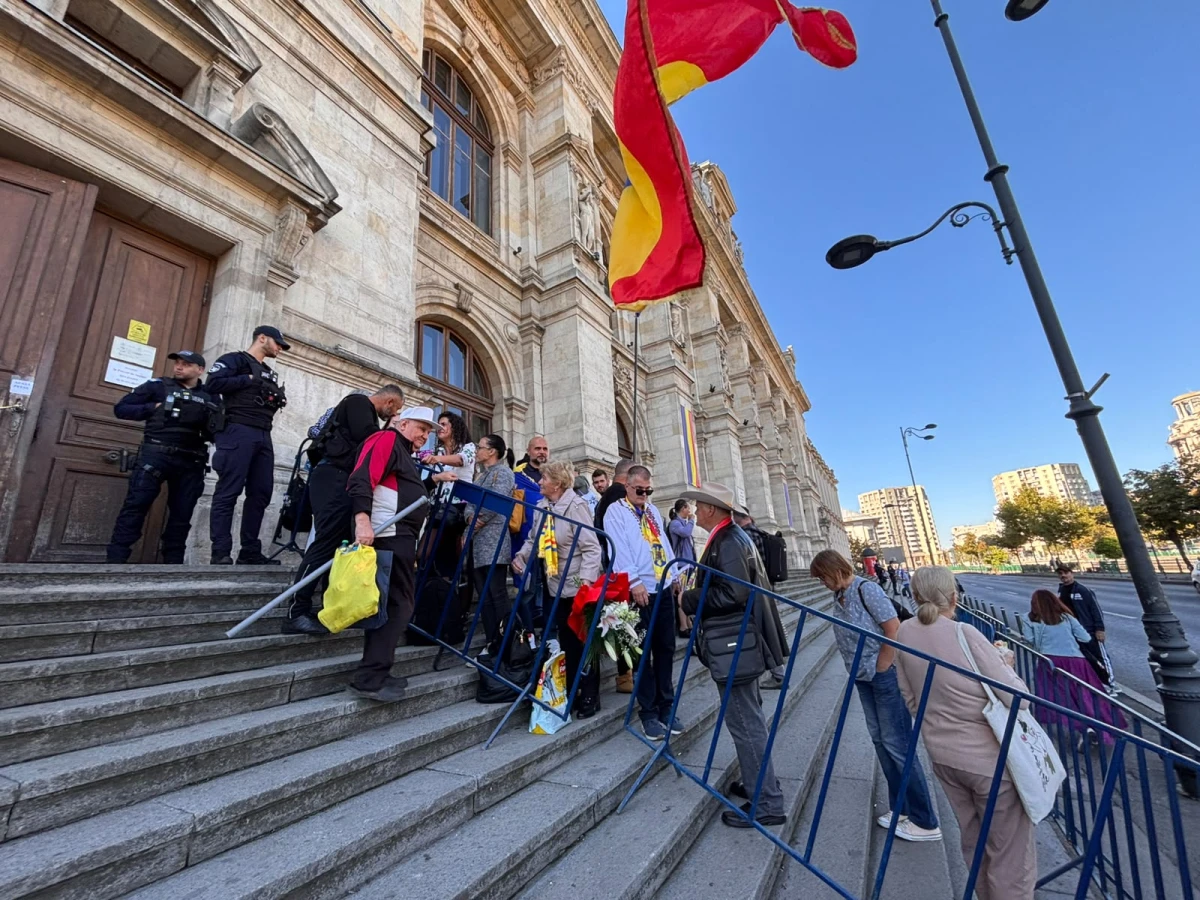 Călin Georgescu, așteptat în fața judecătorilor în dosarul tentativei de lovitură de stat, de la 12:30 / Mobilizare de forțe la Curtea de Apel București, unde fostul candidat pro-rus este așteptat de adepții săi încă de dimineață