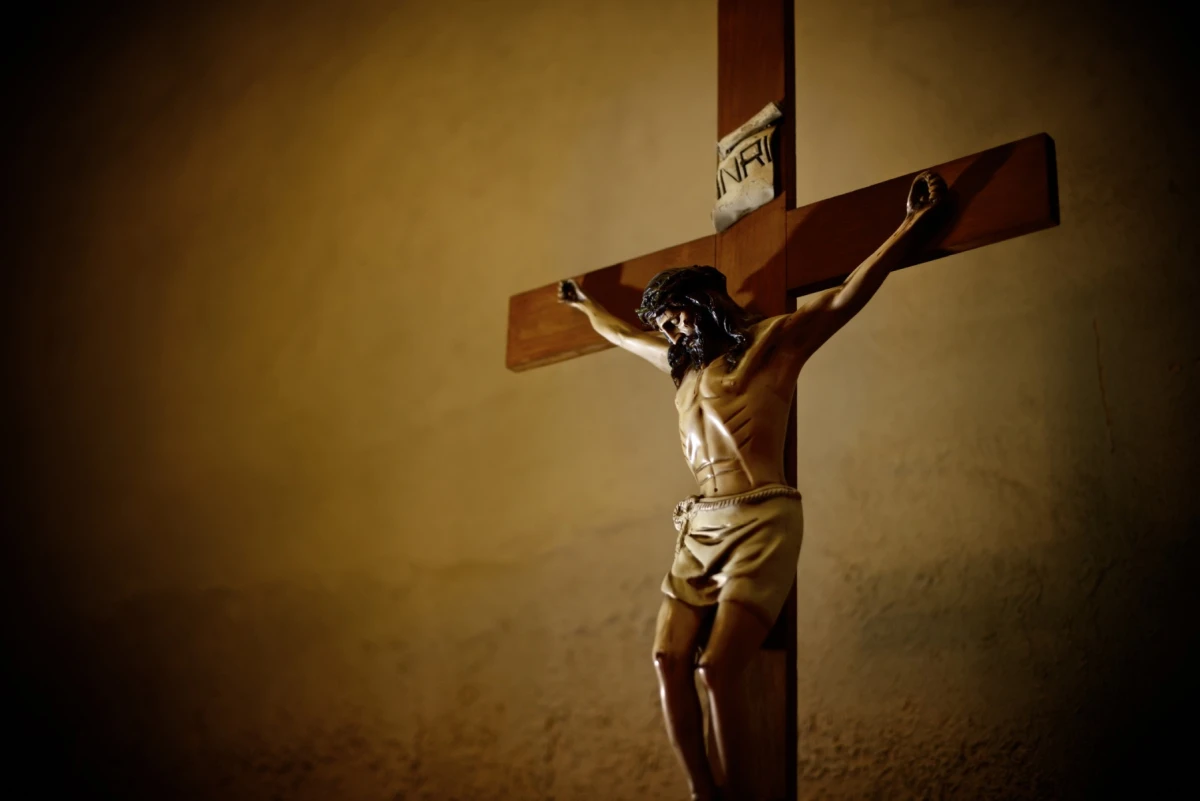 Papa Leon cere Bisericii Catolice să combată abuzurile sexuale, în cadrul liturghiei din Lourdes: ”Recunoașterea propriilor greșeli este esențială pentru progresul nostru spiritual”