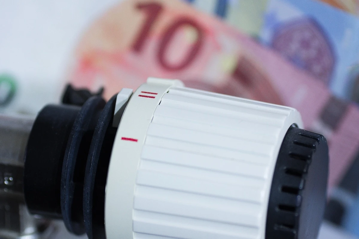 Se mărește numărul timișorenilor care renunță la sistemul dentralizat de încălzire / ”Preferă să-și reducă confortul termic în perioada sezonului rece ca să mai poată să facă anumite economii”