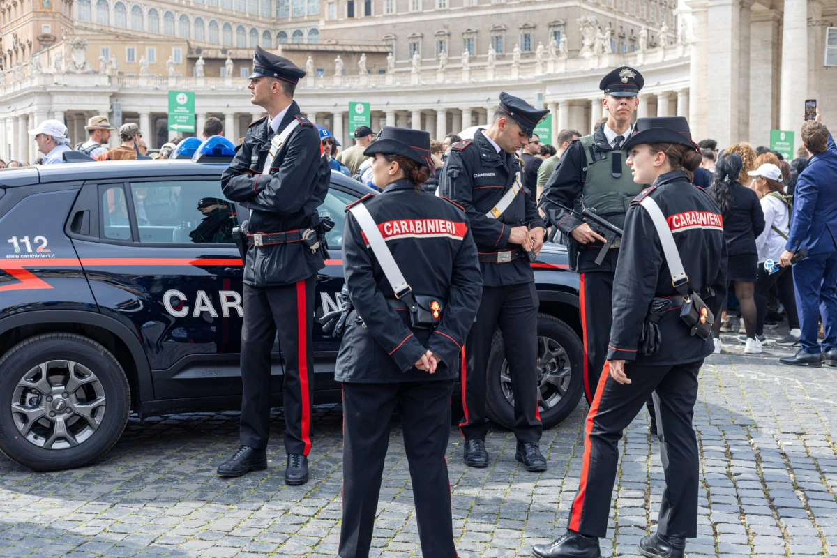 Italia a expulzat un muzician moldovean care blocase o autostradă pentru a realiza un videoclip