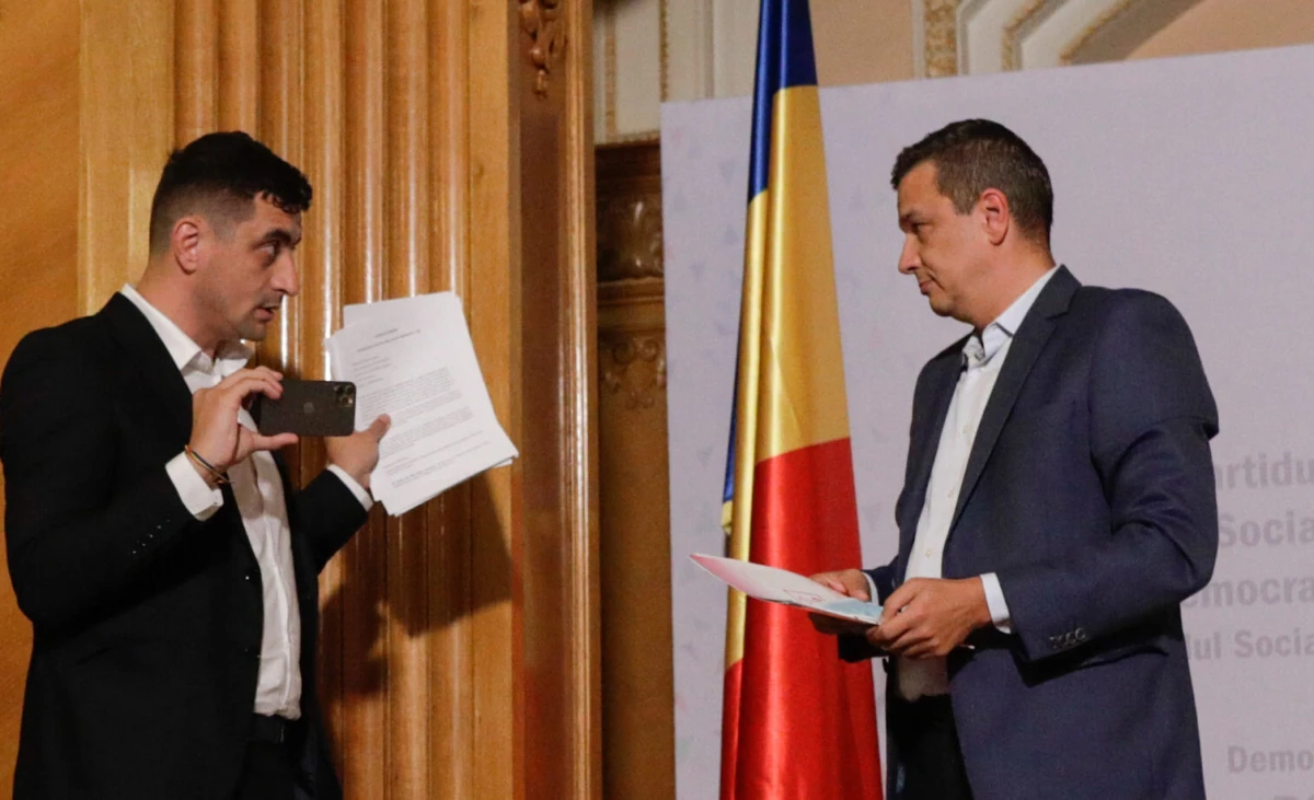 Nicușor Dan: PSD şi AUR împreună nu au majoritate. Șeful statului a confirmat avertismentul agenției Fitch: Îngrijorările investitorilor americani sunt mai mari pe partea politică