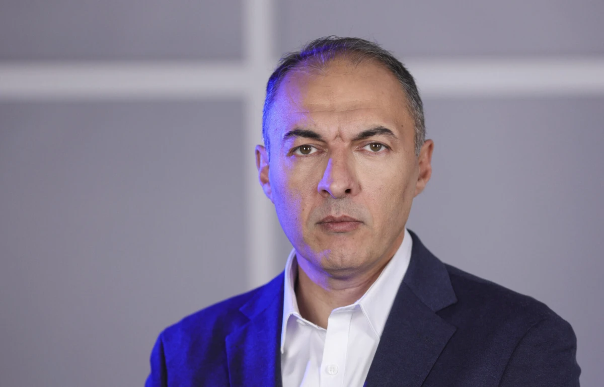 KimberlyGate. ”Momentul Adevărului” pentru Sorin Grindeanu și George Simion: au demis guvernul României pentru o afacere cu companii din cercul MAGA?